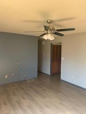 3rd image of 3182 Joann St