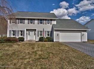 20 Siniawa Dr, Archbald, PA 18403