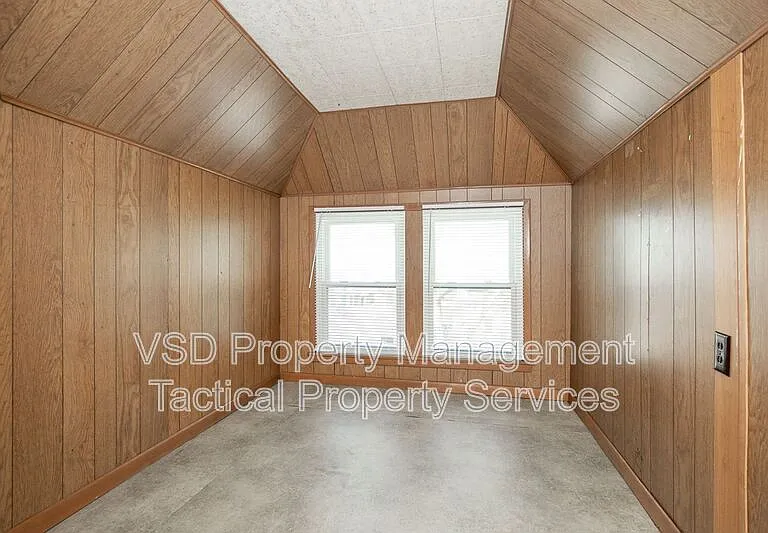8204 Vineyard Ave #UP — Photo 21