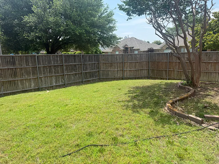 9200 Fairwood Ct — Photo 29
