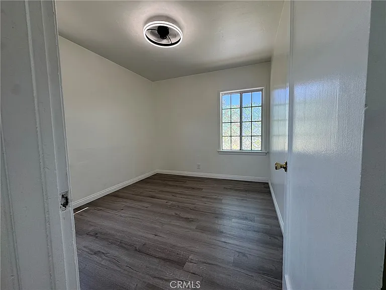 3464 1/2 Duane Way #1/2 — Photo 5
