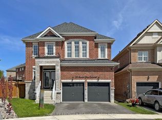 24 Manor Glen Cres, East Gwillimbury, ON L0G 1M0