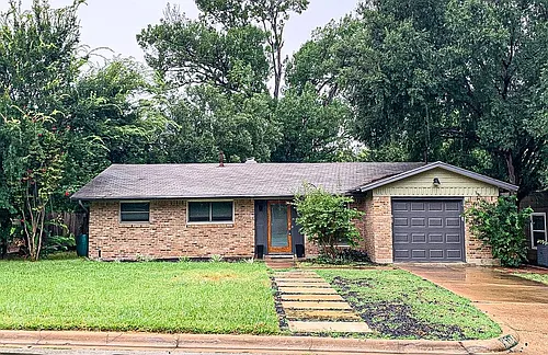 2704 Nottingham Ln Photo 1 2704 Nottingham Ln Photo 1