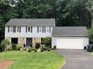 2406 Sweetbay Ln, Reston, VA 20191