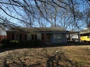 1937 Davis Cir, Memphis, TN 38128