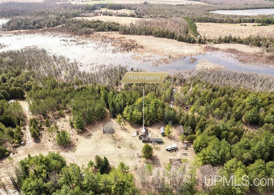 1st image of W3702 Chartre Rd