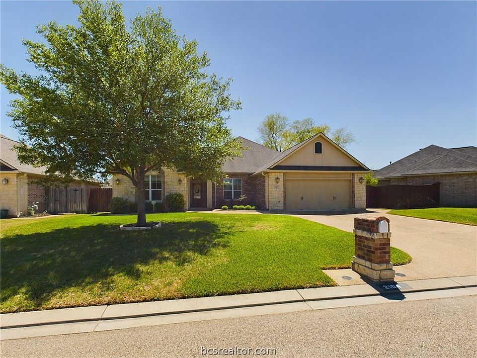 1st image of 2104 Blackjack Dr