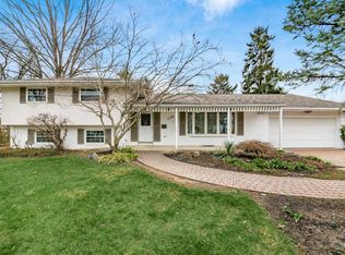 1538 Pemberton Dr, Columbus, OH 43221