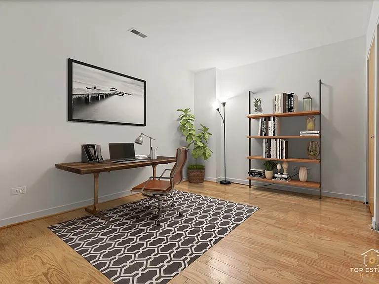 1812 S Dearborn St #10 — Photo 15