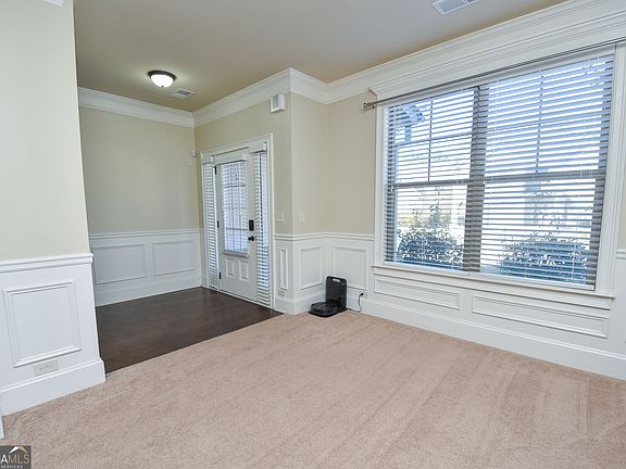 4th image of 43 Greencove Ct