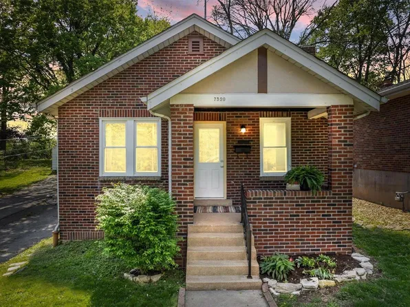 7520 Arlington Ave, Saint Louis, MO 63119