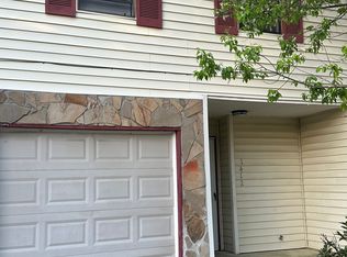 1412 Pine Tree Trl, Atlanta, GA 30349