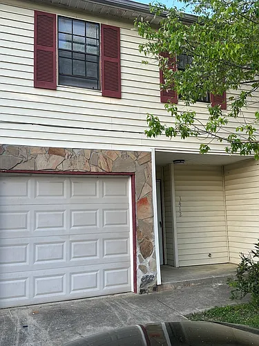 1412 Pine Tree Trl Photo 1
