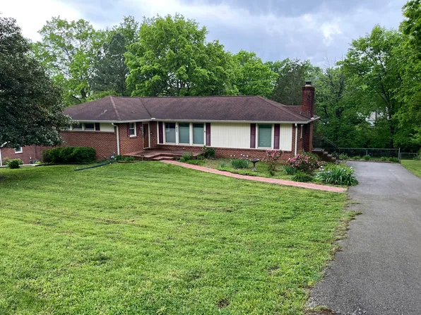 921 Deervale Dr, Nashville, TN 37217