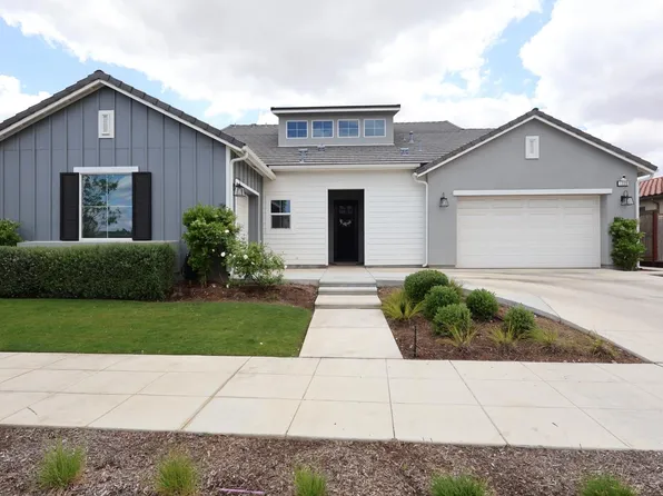 1008 Treasure Hills Dr, Madera, CA 93636