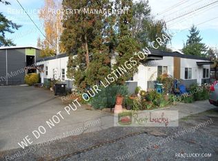 2116 NE 85th St, Seattle, WA 98115