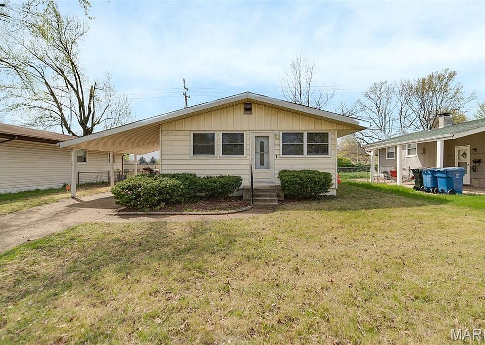 1st image of 10431 Lilac Ave