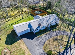 24 Wisteria Dr, Coventry, RI 02816