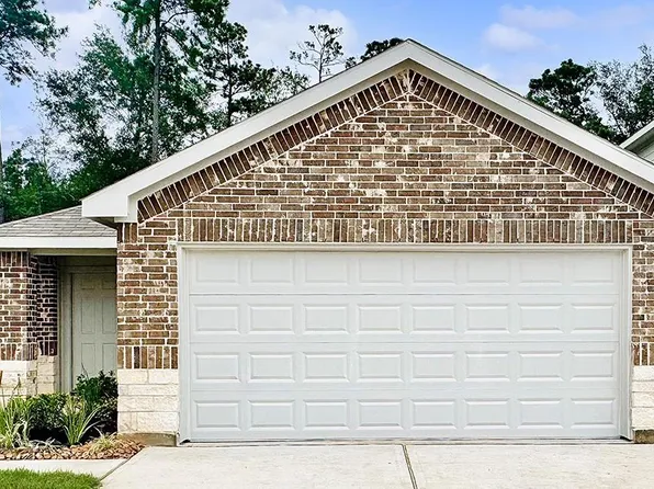 538 Belle Springs Ln, Conroe, TX 77301