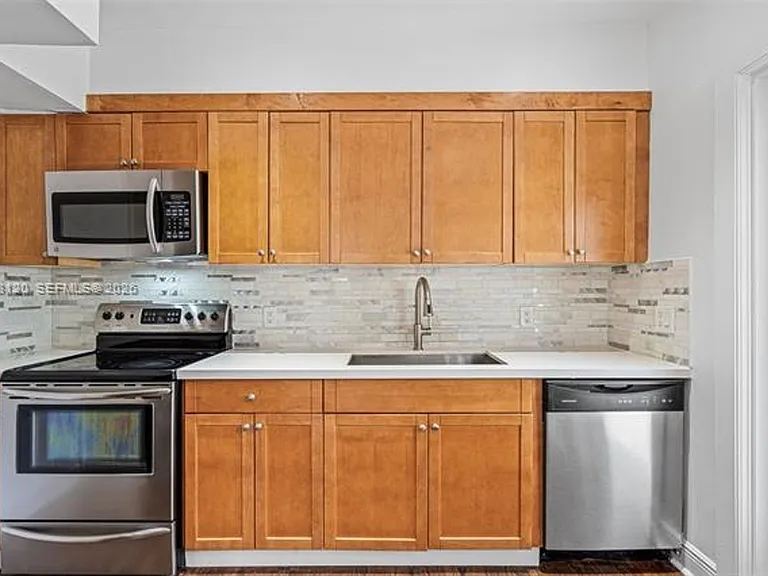 3500 Ponce De Leon Blvd #3500 — Photo 13