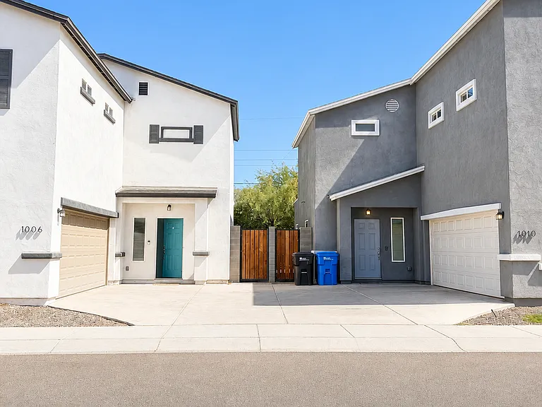 1006 E Odeum Ln — Photo 16