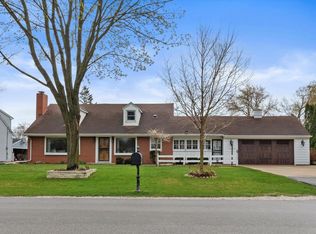 8120 N Regent Rd, Milwaukee, WI 53217