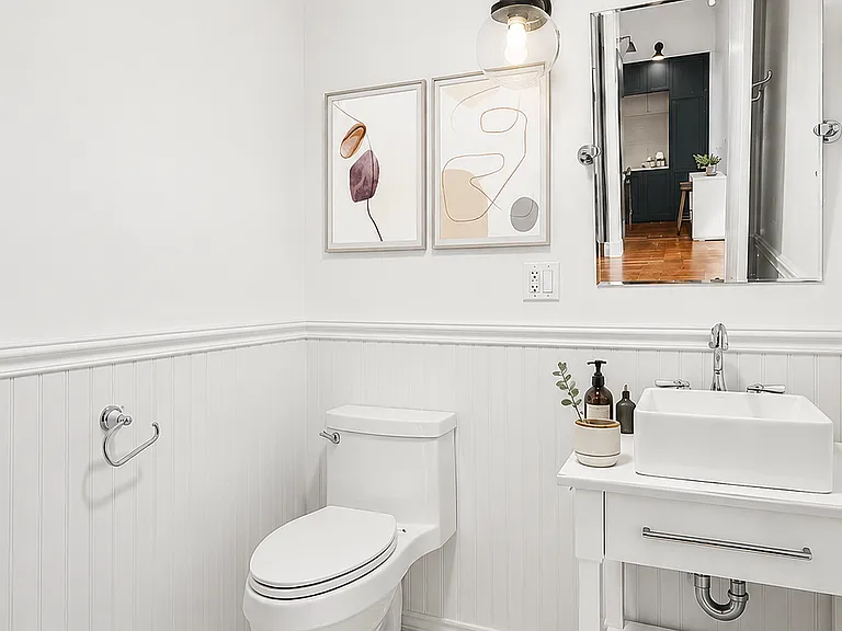 180 Bainbridge St #201 — Photo 7
