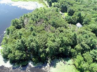 75 Ridge Rd, Northborough, MA 01532