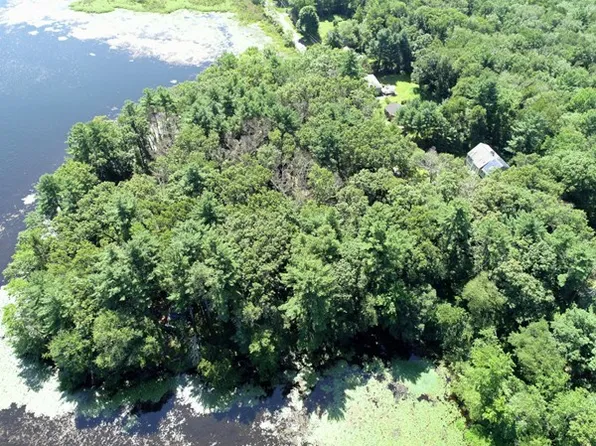 75 Ridge Rd, Northborough, MA 01532