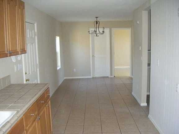 4th image of 10958 S McKinley Ave