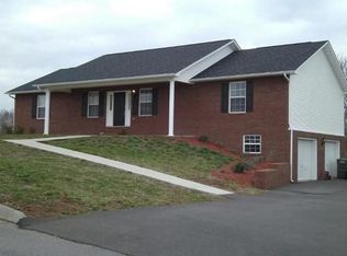 1348 Benjamin Blvd, Sevierville, TN 37876