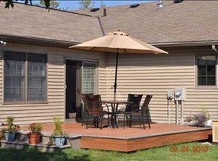 19862 Bluff Dr, Goshen, IN 46526