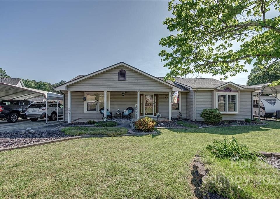 1st image of 1105 Laurel Woods Dr