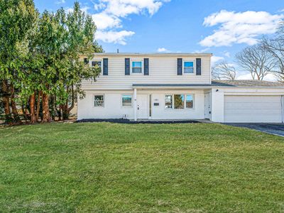 28 Beverly Road, Farmingdale, NY, 11735