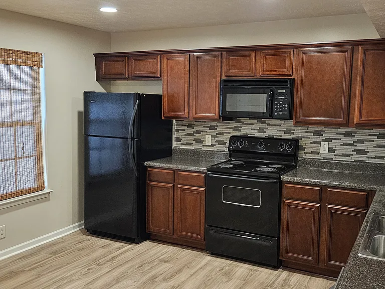 3059 London View Dr — Photo 36