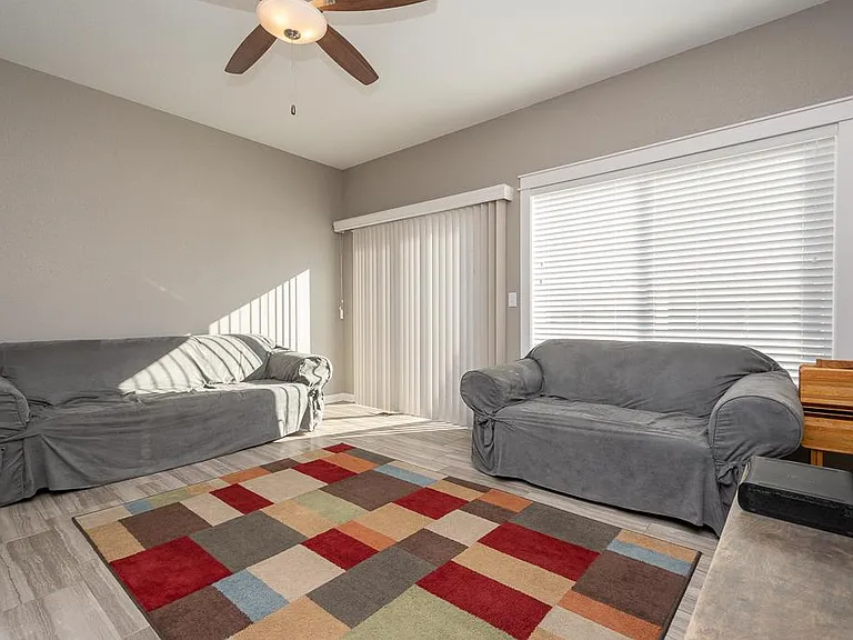 3724 Marigold Dr — Photo 12