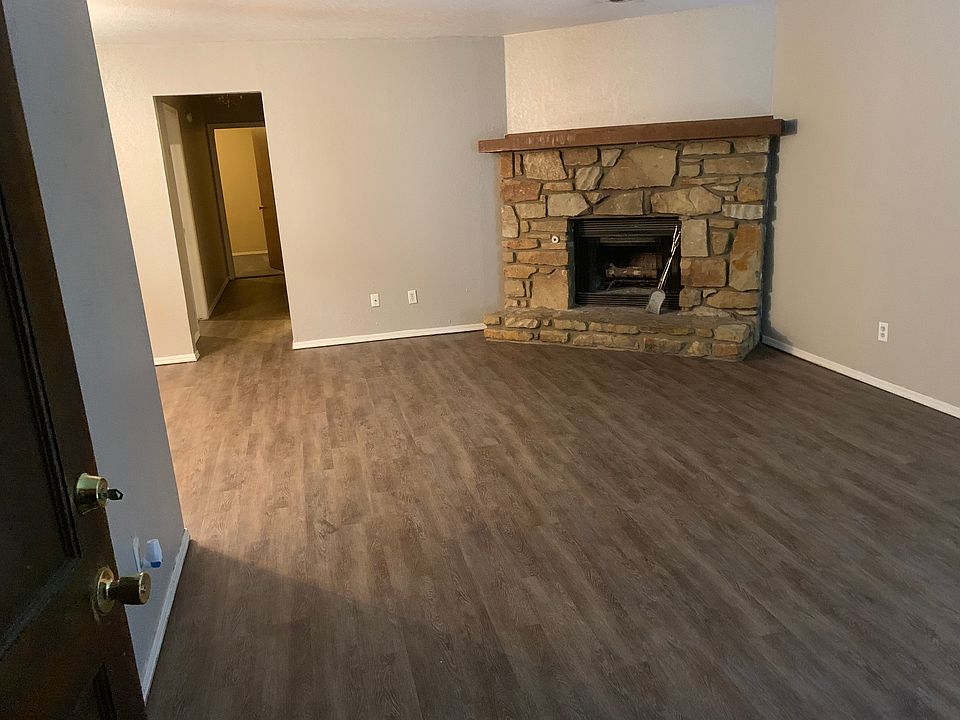 Living room with fireplace