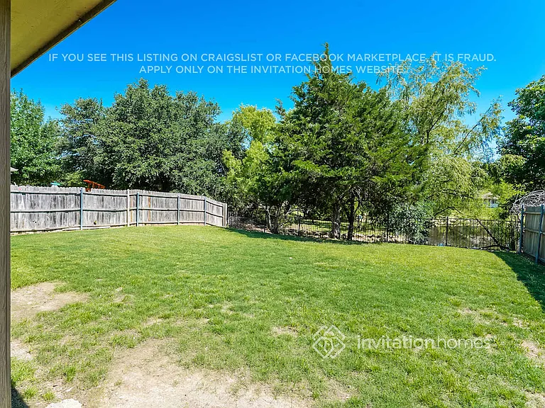 11748 Netleaf Ln — Photo 17