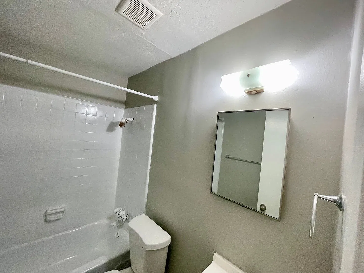 Pearl Manor — Photo 3
