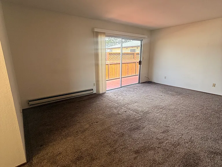 632 Kearney St #8 — Photo 13