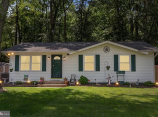 400 Oakridge Dr, Stafford, VA 22556
