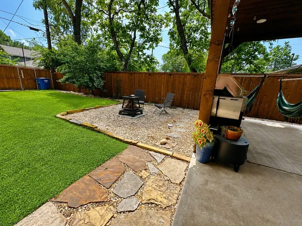 2728 Sunset Ave, Dallas, TX 75211
