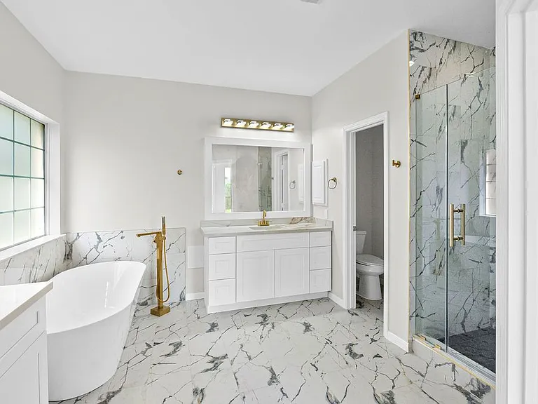 22206 Bridgestone Pine Ct — Photo 4