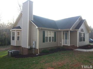 126A Hoskins Cir, Burlington, NC 27215