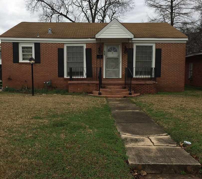 1st image of 909 Modica St