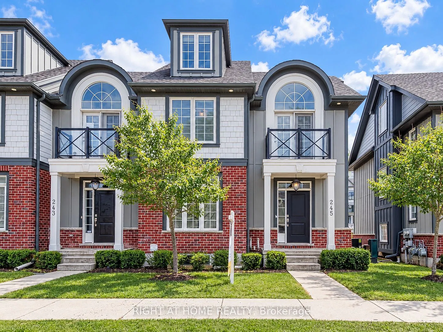5 bed, $3,200 — Photo 1
