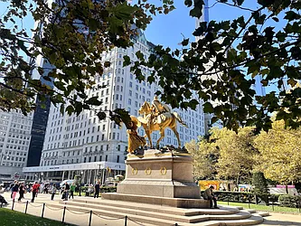 Rented by Coldwell Banker Warburg