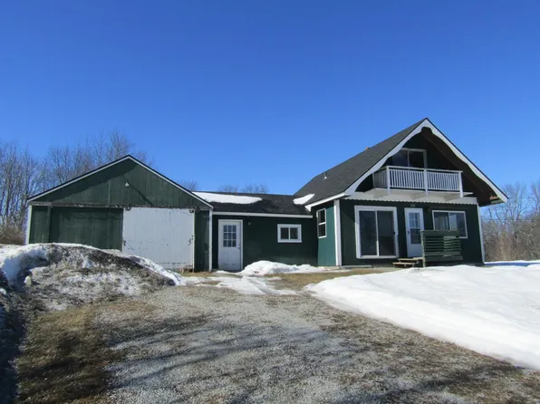 112 Hog Island Road, Swanton, VT 05488