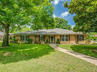 529 Medina Dr, Highland Village, TX 75077