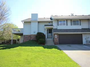 1037 Aston Cir, Burnsville, MN 55337
